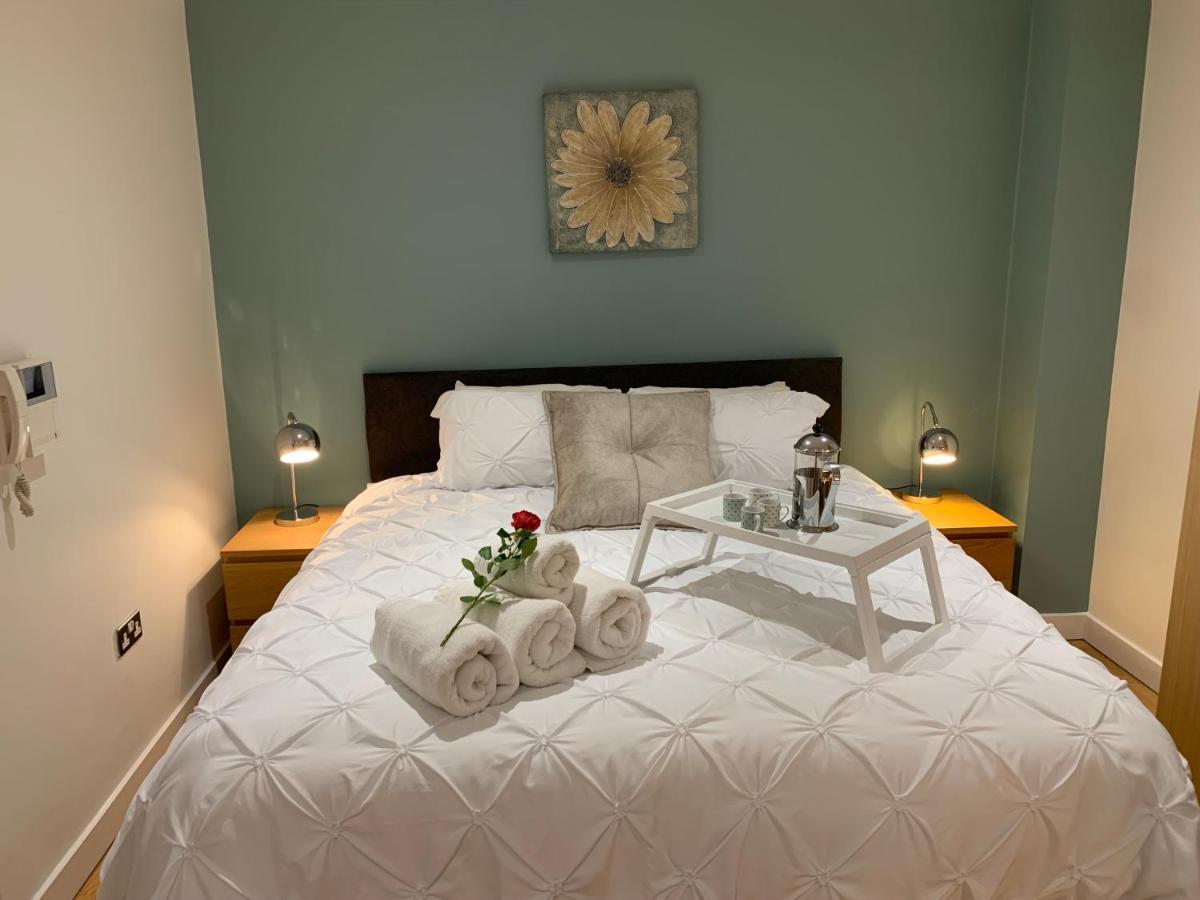 Modern, City Centre, Studio Apartment With Free Wifi, Gym Access, Netflix - West One Sheffield Exteriér fotografie